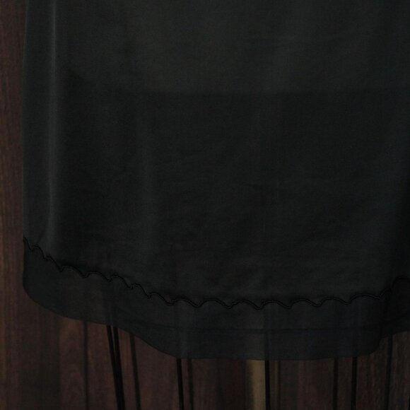 Vintage 1960s 1970s Half Slip, Carol Brent Black Nylon with Shamrock, Size Small - Picture 10 of 10